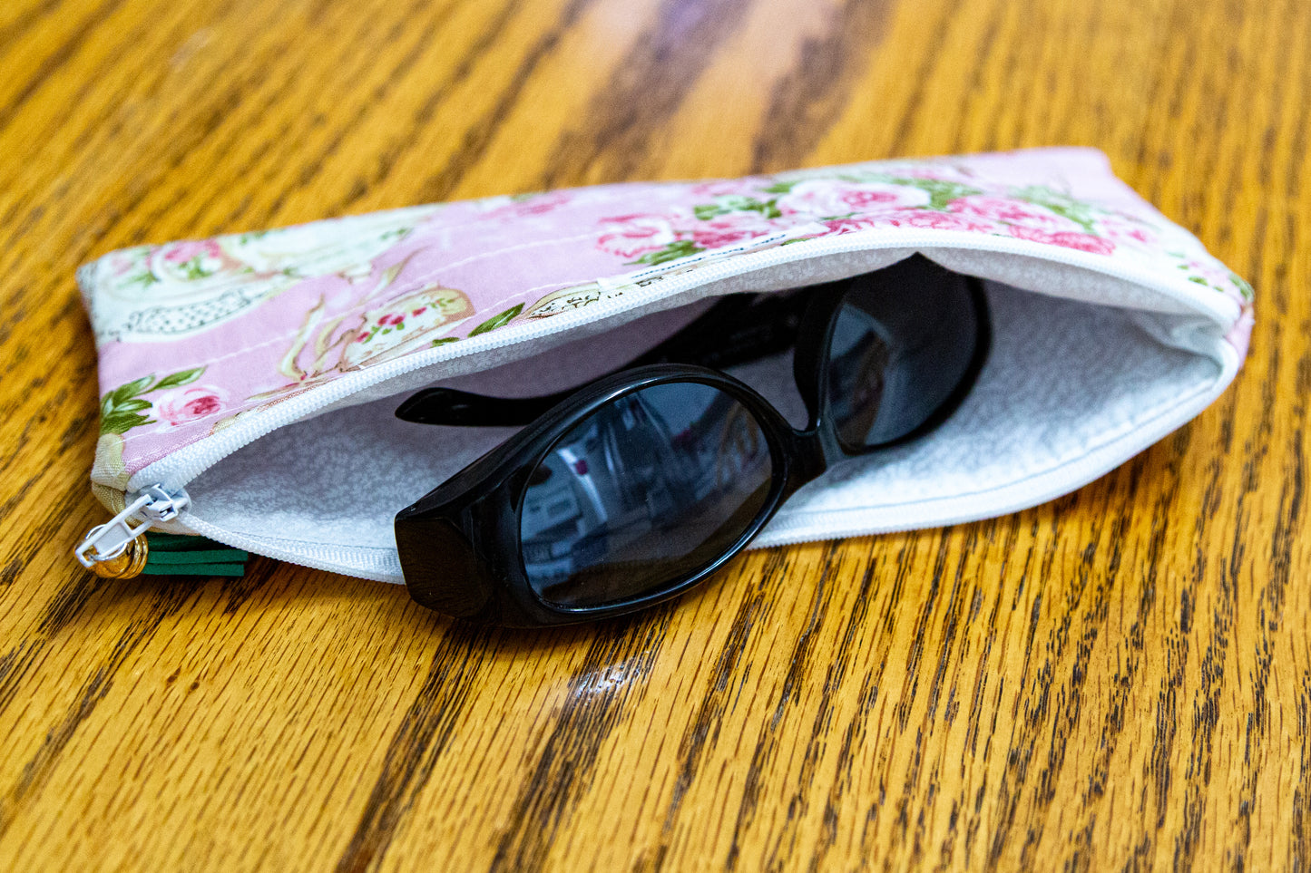 Rose Garden Tea For Two Pink Quilted Pencil/ Sunglasses Case