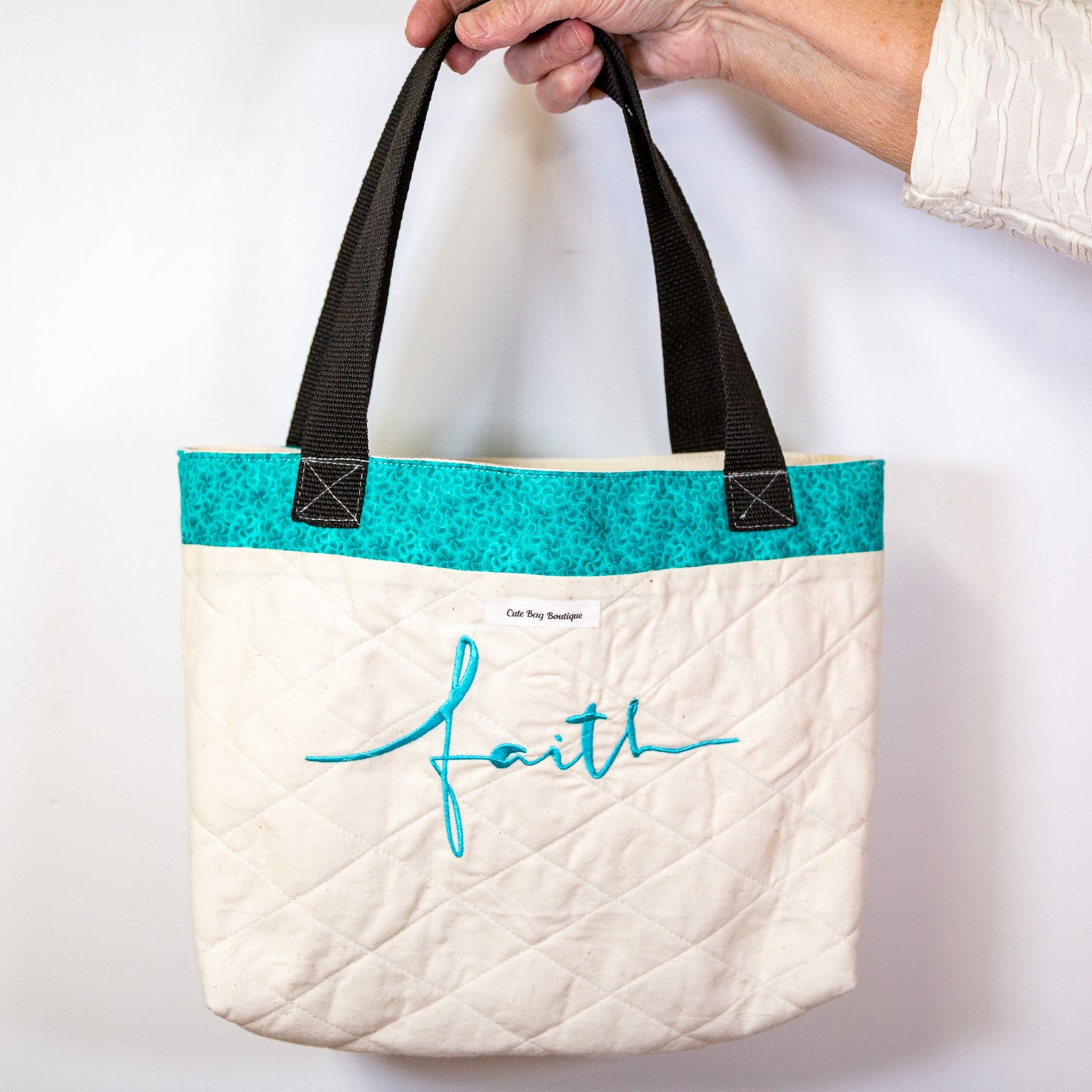Embroidered Faith Bible Bag