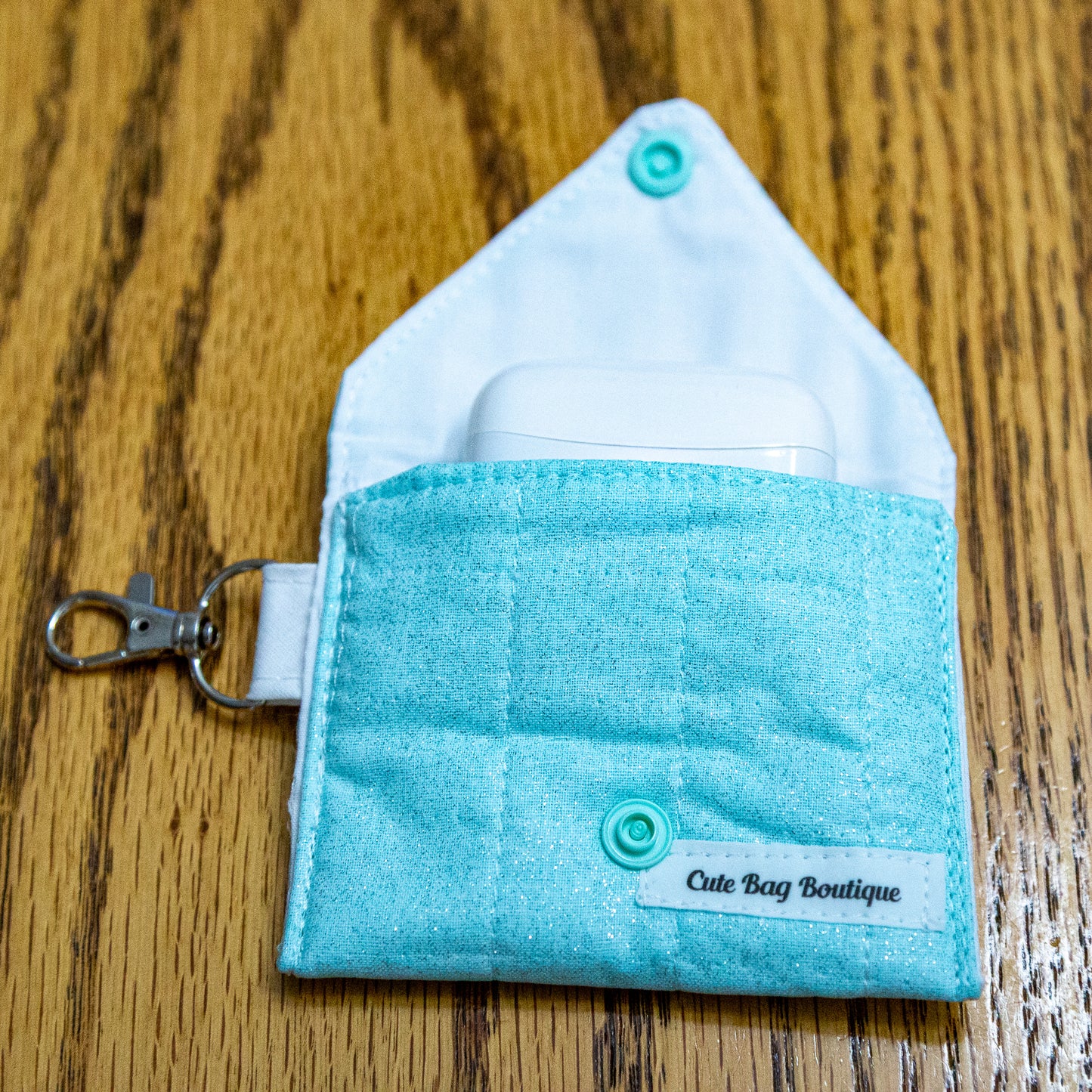 Aqua Sparkle Quilted Earbud Case