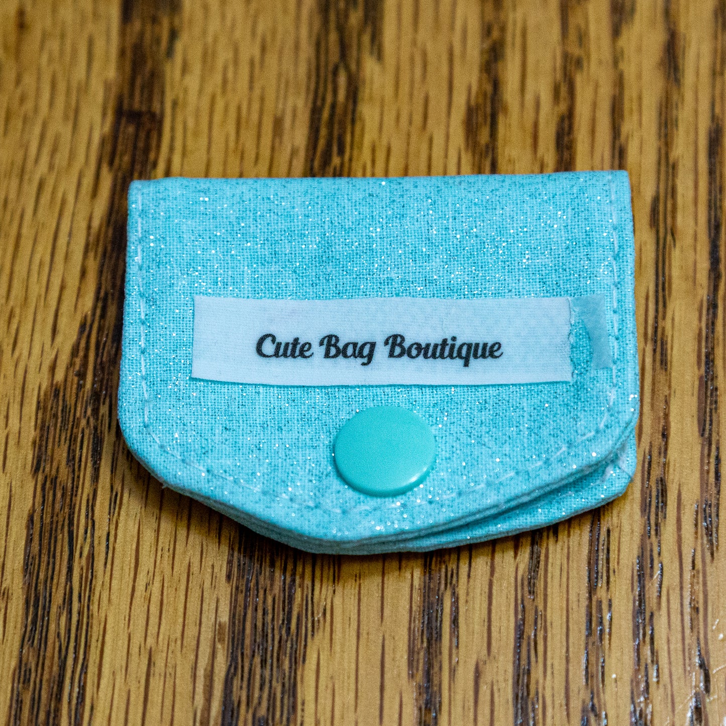 Aqua Sparkle Cable Keeper