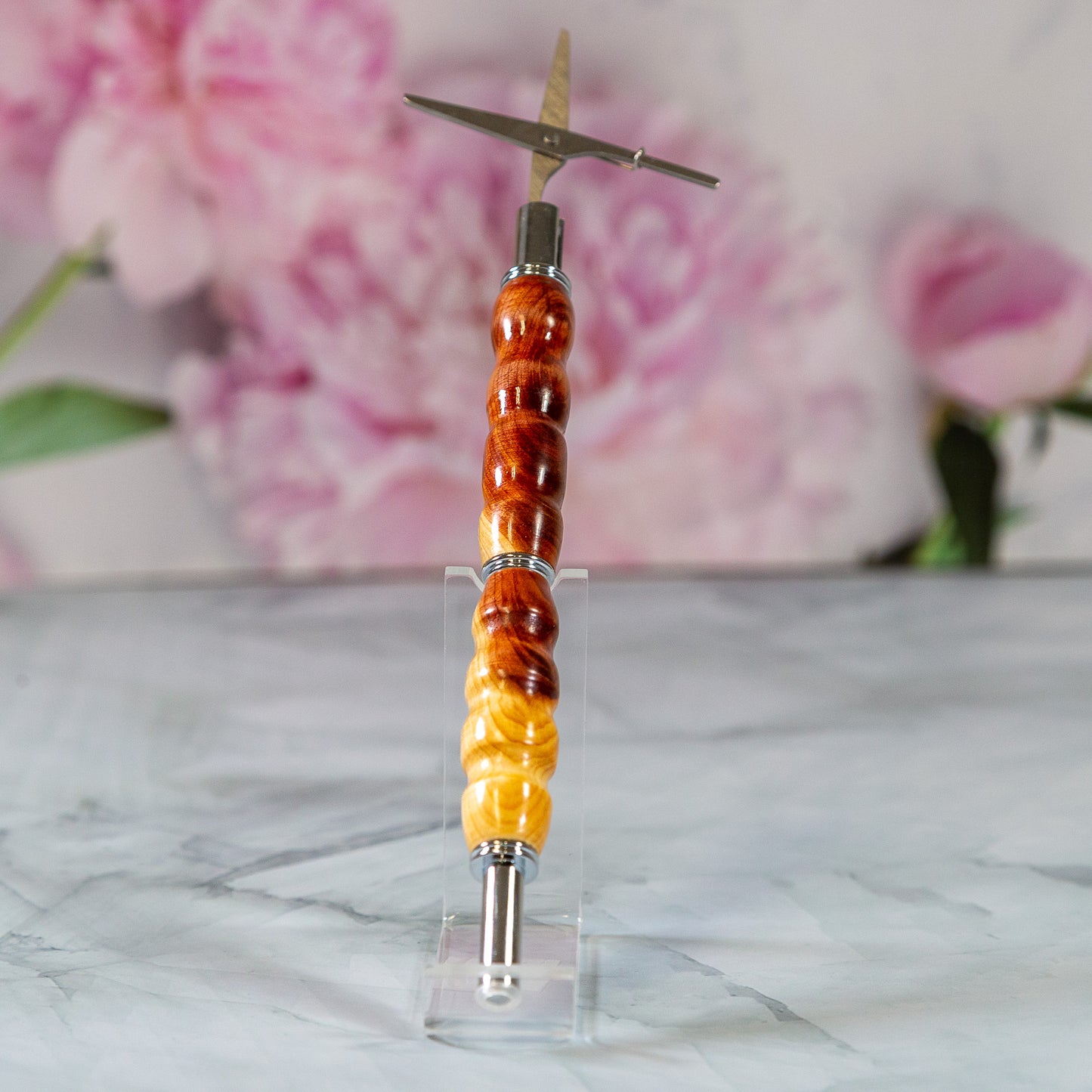 2-in-1 Seam Ripper and Mini Scissors