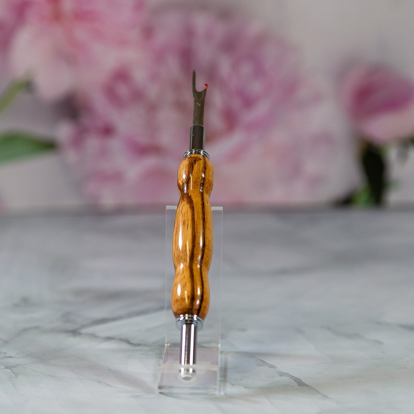 Seam Ripper/Needle Threader
