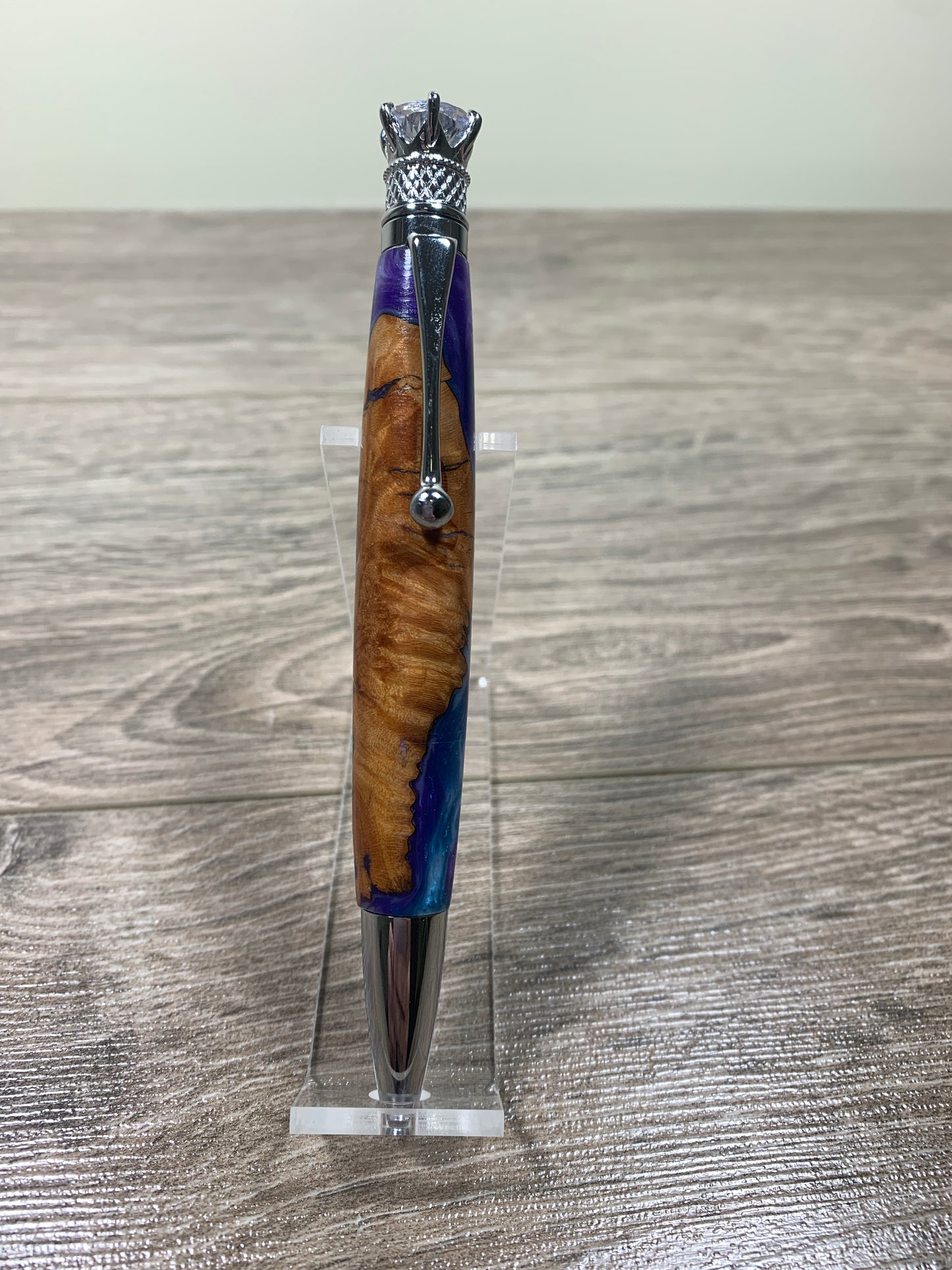 Crown Jewel Hybrid Pen